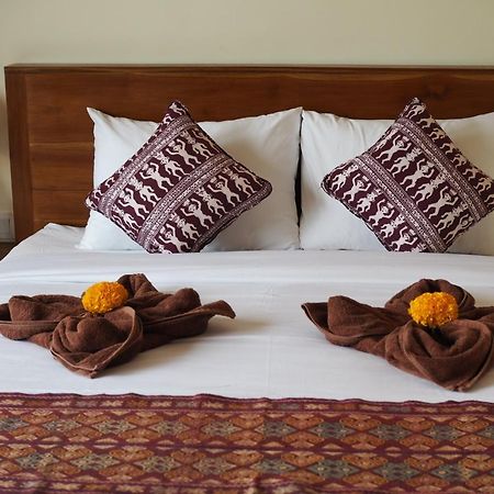 Kampung Sari Homestay Убуд Экстерьер фото