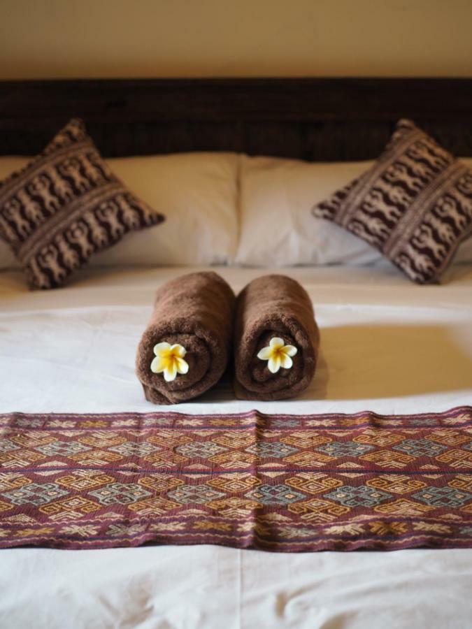 Kampung Sari Homestay Убуд Экстерьер фото