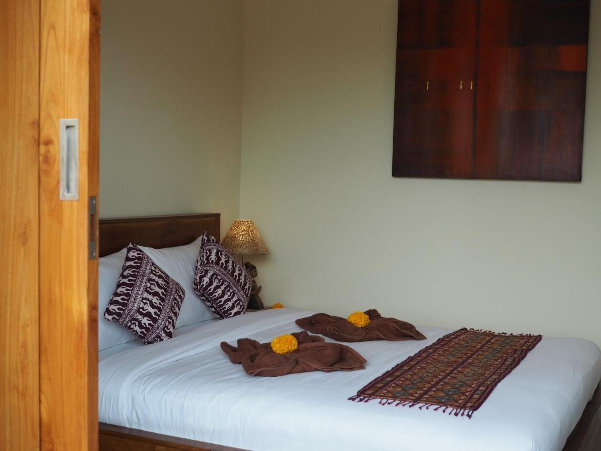 Kampung Sari Homestay Убуд Экстерьер фото