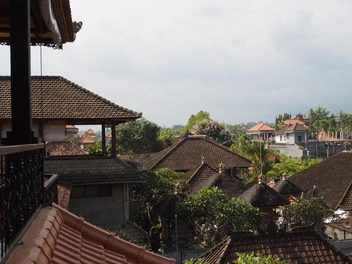 Kampung Sari Homestay Убуд Экстерьер фото